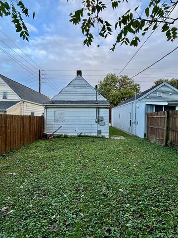 2836 Dennison Street, Evansville, IN 47712