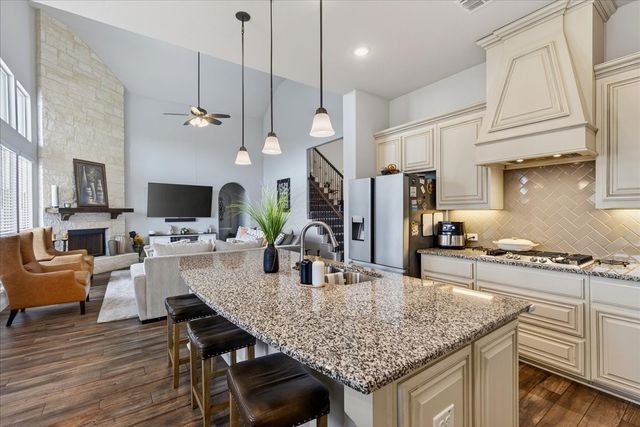 2106 Devonblue Drive, Forney, TX 75126