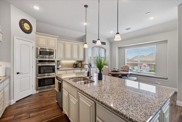 2106 Devonblue Drive, Forney, TX 75126