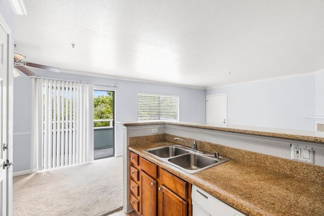 41 Grandview Street 208, Santa Cruz, CA 95060