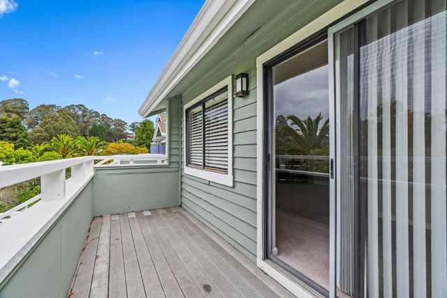 41 Grandview Street 208, Santa Cruz, CA 95060