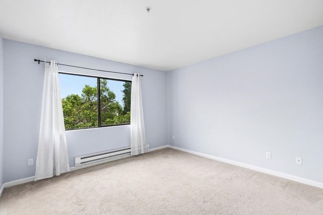 41 Grandview Street 208, Santa Cruz, CA 95060