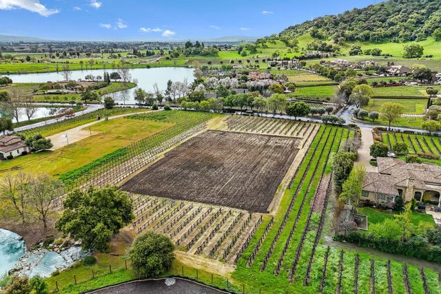 1265 Lions Peak Lane, San Martin, CA 95046