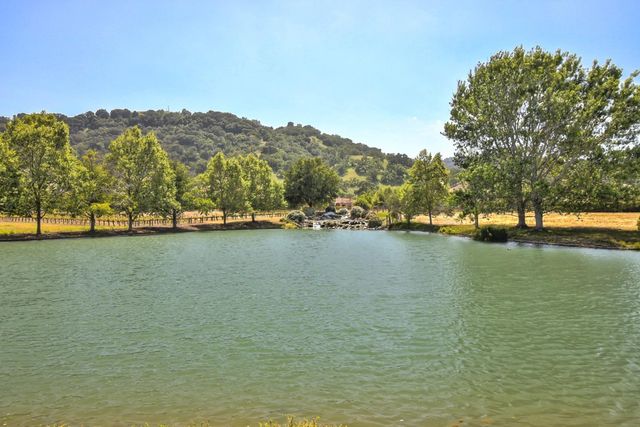 1265 Lions Peak Lane, San Martin, CA 95046