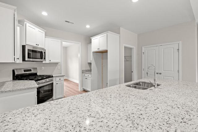 1417 Loop Circle, Longs, SC 29568