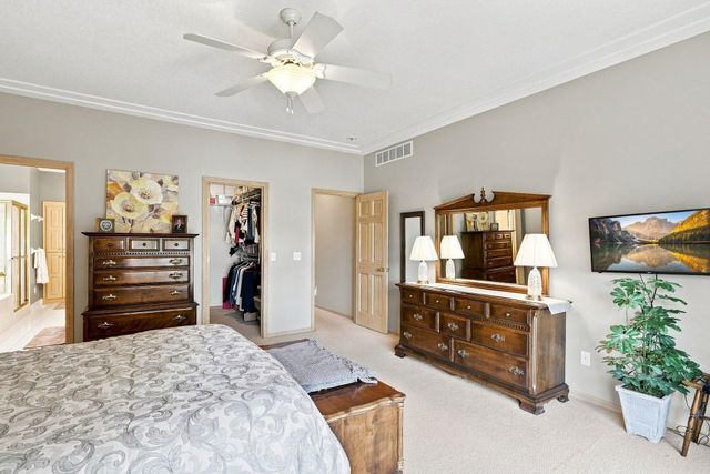 10904 Chatham Court S, Burnsville, MN 55337