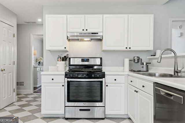 2770 Dogwood Creek Parkway, Duluth, GA 30096