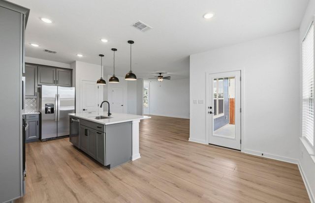 109 Singing Dove WAY, Liberty Hill, TX 78642