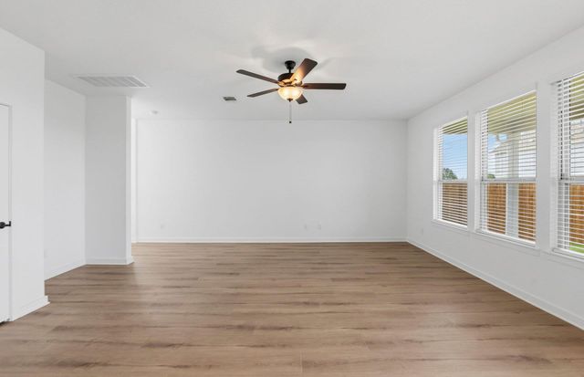 109 Singing Dove WAY, Liberty Hill, TX 78642