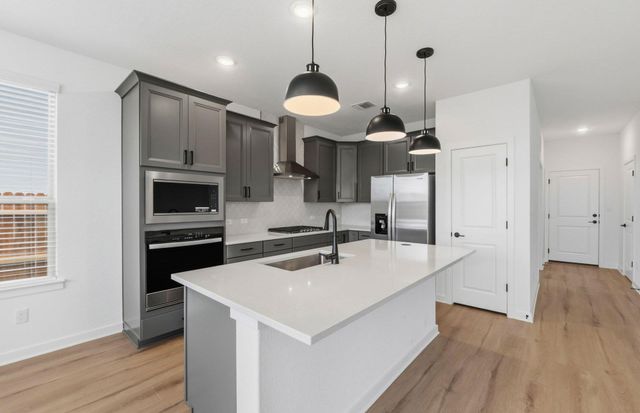 109 Singing Dove WAY, Liberty Hill, TX 78642