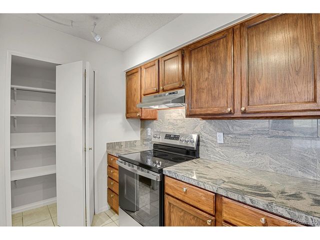 7420 E Quincy Ave 203, Denver, CO 80237