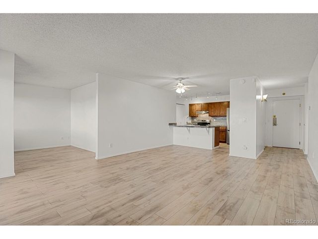 7420 E Quincy Ave 203, Denver, CO 80237