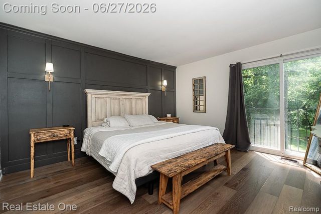 1222 Kings Cove Court 244, Rochester Hills, MI 48306