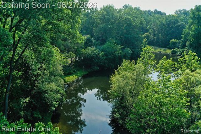 1222 Kings Cove Court 244, Rochester Hills, MI 48306