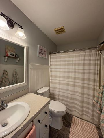 4696 Stonewood Court, Hudsonville, MI 49426