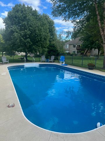 4696 Stonewood Court, Hudsonville, MI 49426