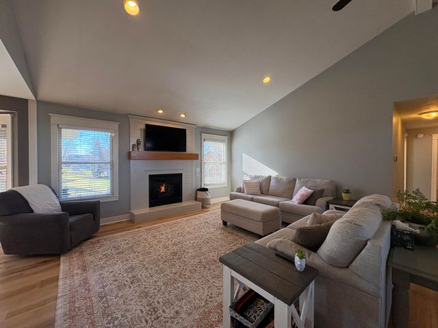 4696 Stonewood Court, Hudsonville, MI 49426