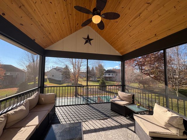 4696 Stonewood Court, Hudsonville, MI 49426