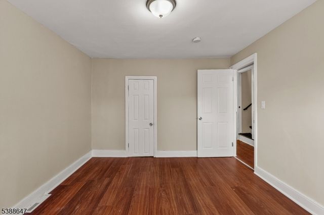 330 Chambers St, Phillipsburg Town, NJ 08865