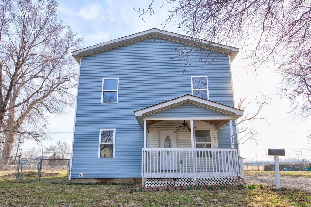 2224 Missouri Avenue, Granite City, IL 62040
