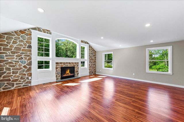 1861 LENAPE RD, West Chester, PA 19382