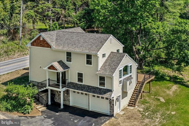 1861 LENAPE RD, West Chester, PA 19382