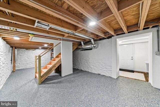 1861 LENAPE RD, West Chester, PA 19382
