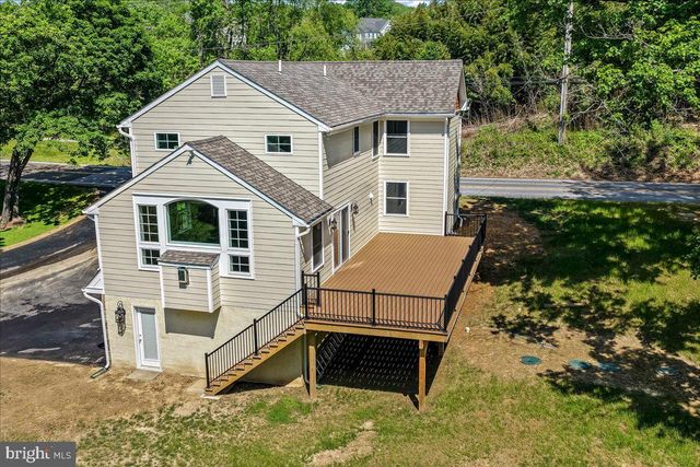1861 LENAPE RD, West Chester, PA 19382