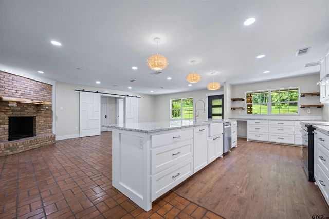 13426 County Road 468, Tyler, TX 75704