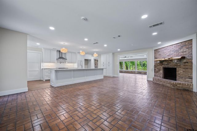 13426 County Road 468, Tyler, TX 75704