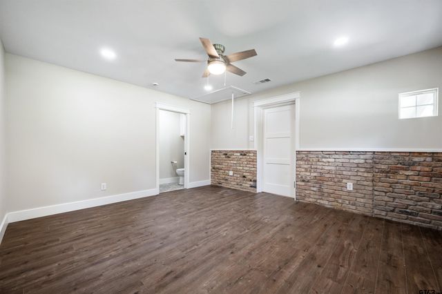 13426 County Road 468, Tyler, TX 75704