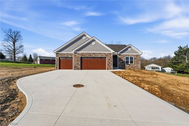 4540 Wyatt Way, Poland, OH 44514