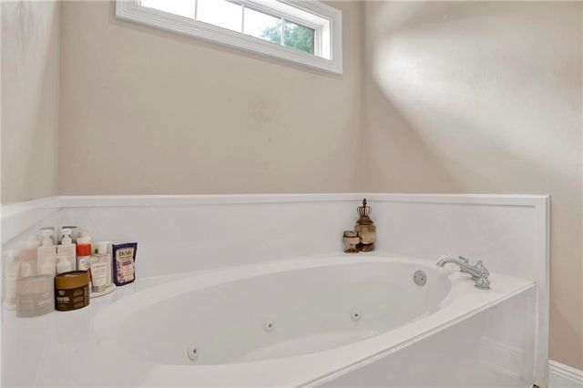 3921 Symphony Way W, Semmes, AL 36575