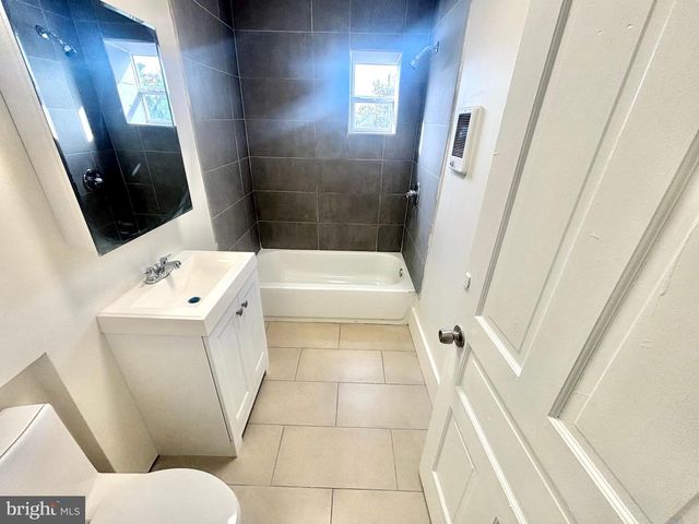 222 W ROOSEVELT BLVD, Philadelphia, PA 19120