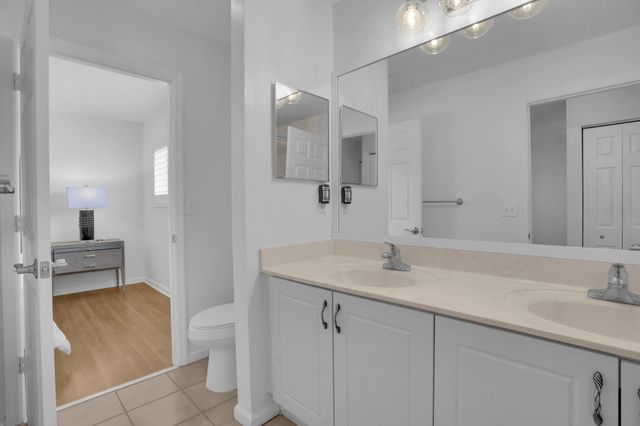 4180 N Landar Drive, Lake Worth, FL 33463