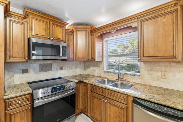3603 MARCO DRIVE, Tampa, FL 33614