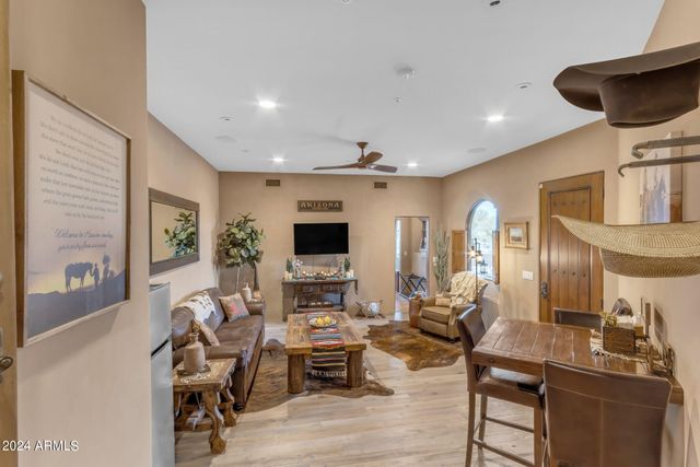 13330 E Jomax Road, Scottsdale, AZ 85262