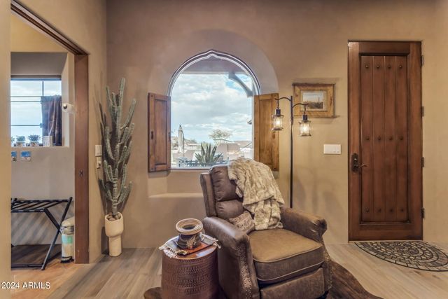 13330 E Jomax Road, Scottsdale, AZ 85262