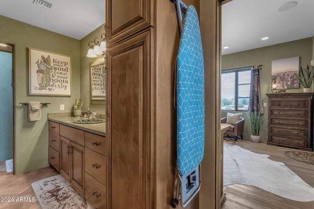 13330 E Jomax Road, Scottsdale, AZ 85262