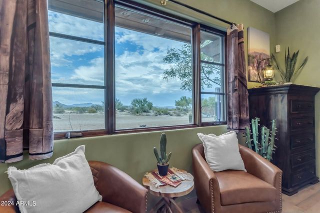 13330 E Jomax Road, Scottsdale, AZ 85262