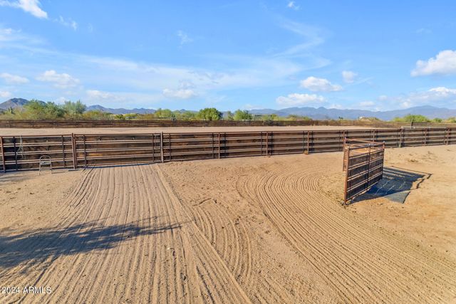 13330 E Jomax Road, Scottsdale, AZ 85262