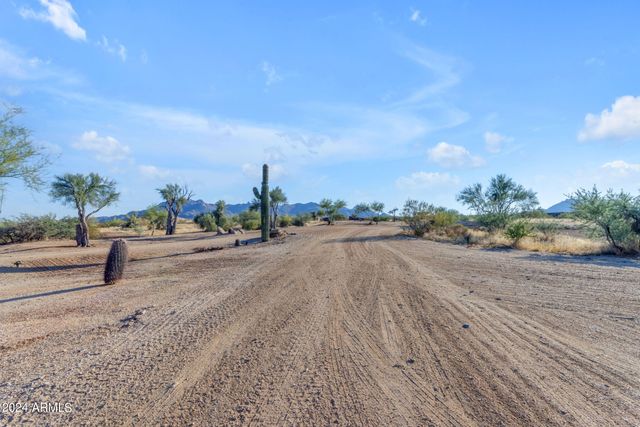 13330 E Jomax Road, Scottsdale, AZ 85262