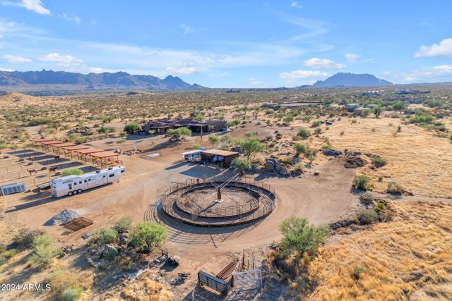 13330 E Jomax Road, Scottsdale, AZ 85262