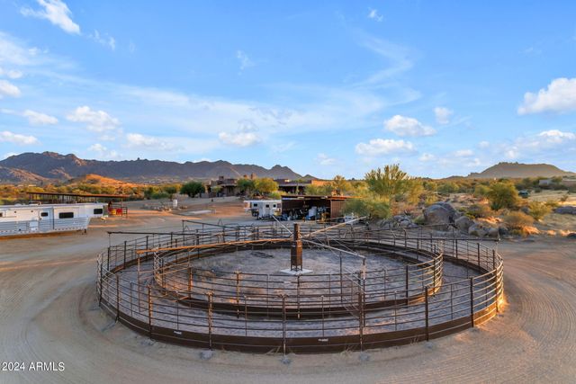 13330 E Jomax Road, Scottsdale, AZ 85262