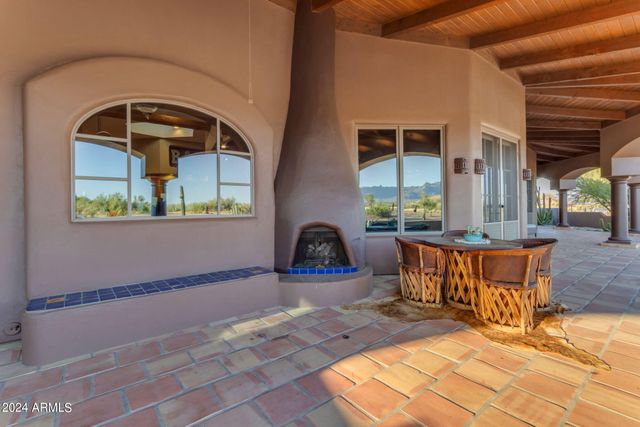 13330 E Jomax Road, Scottsdale, AZ 85262