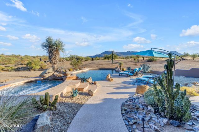13330 E Jomax Road, Scottsdale, AZ 85262