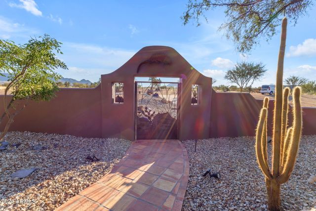 13330 E Jomax Road, Scottsdale, AZ 85262