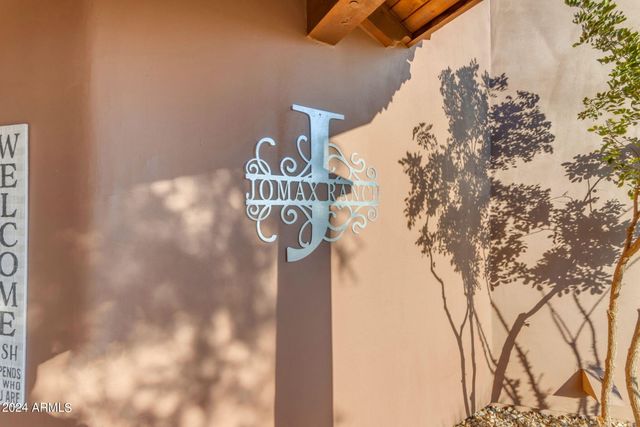 13330 E Jomax Road, Scottsdale, AZ 85262