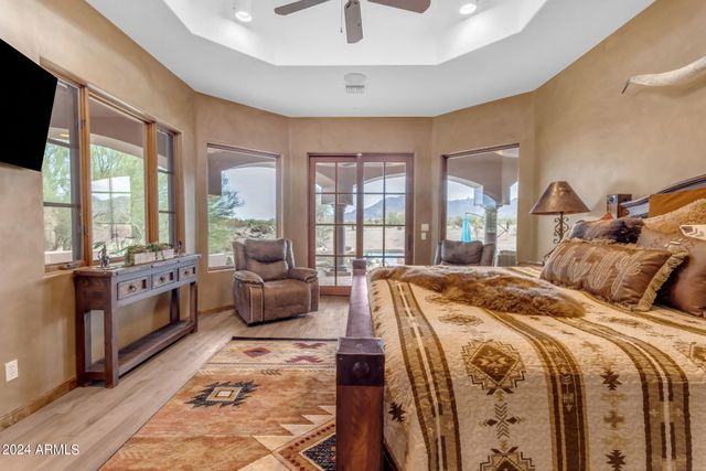 13330 E Jomax Road, Scottsdale, AZ 85262