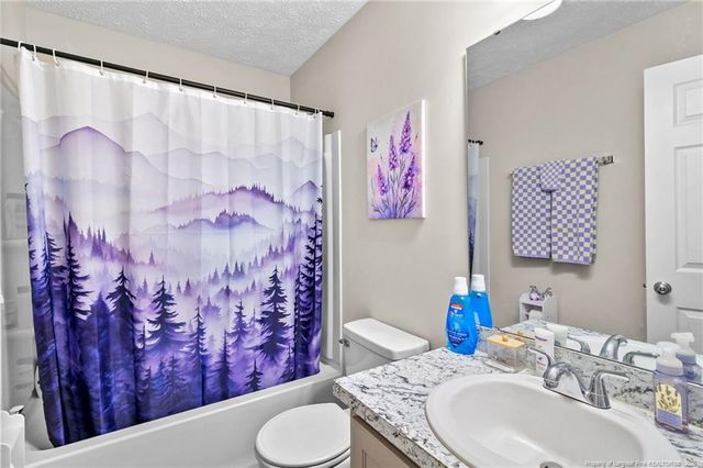 4441 Bishamon Street, Hope Mills, NC 28348